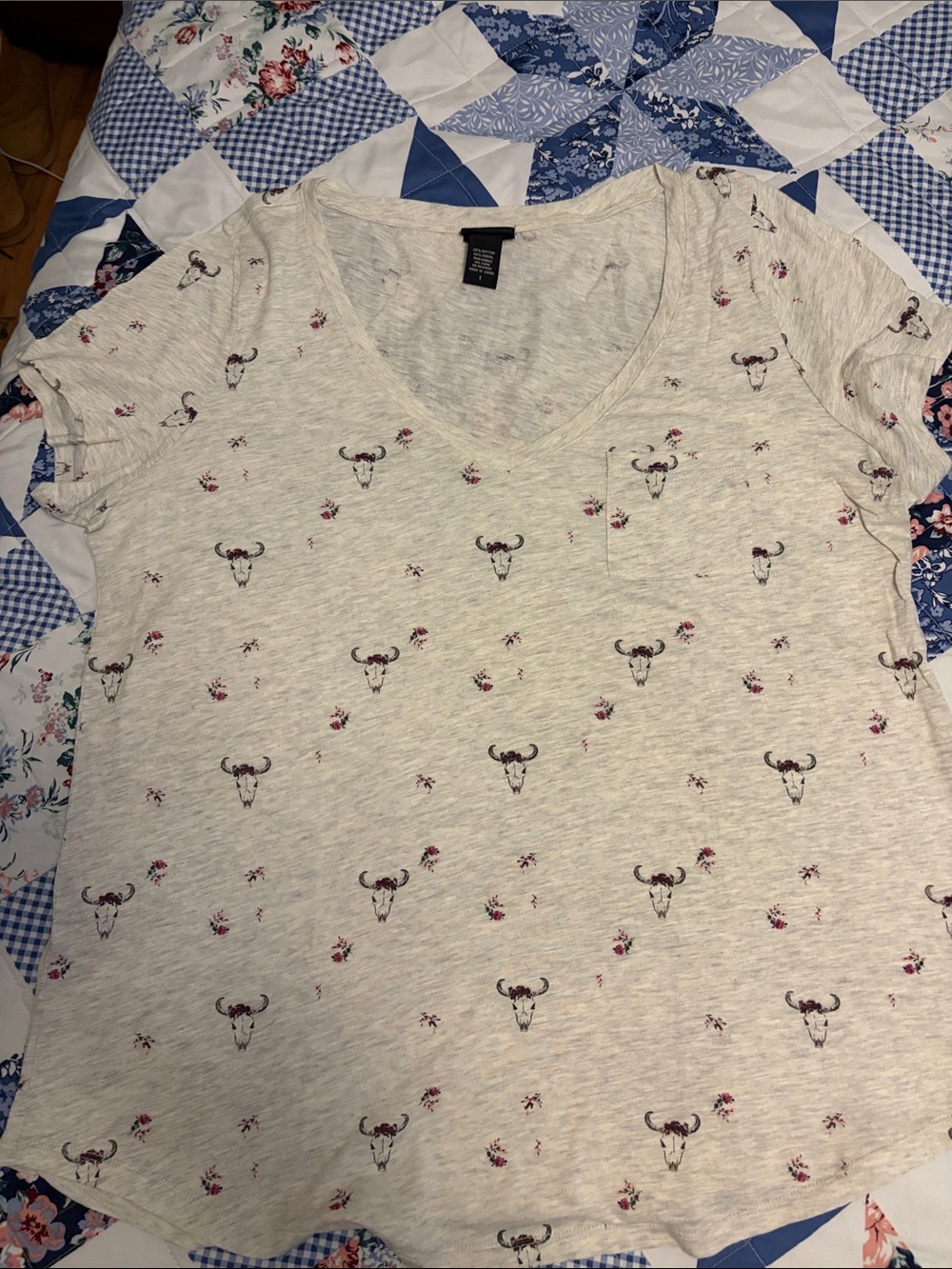 Torrid Cream V-Neck Tee with Floral Bull Skull Print